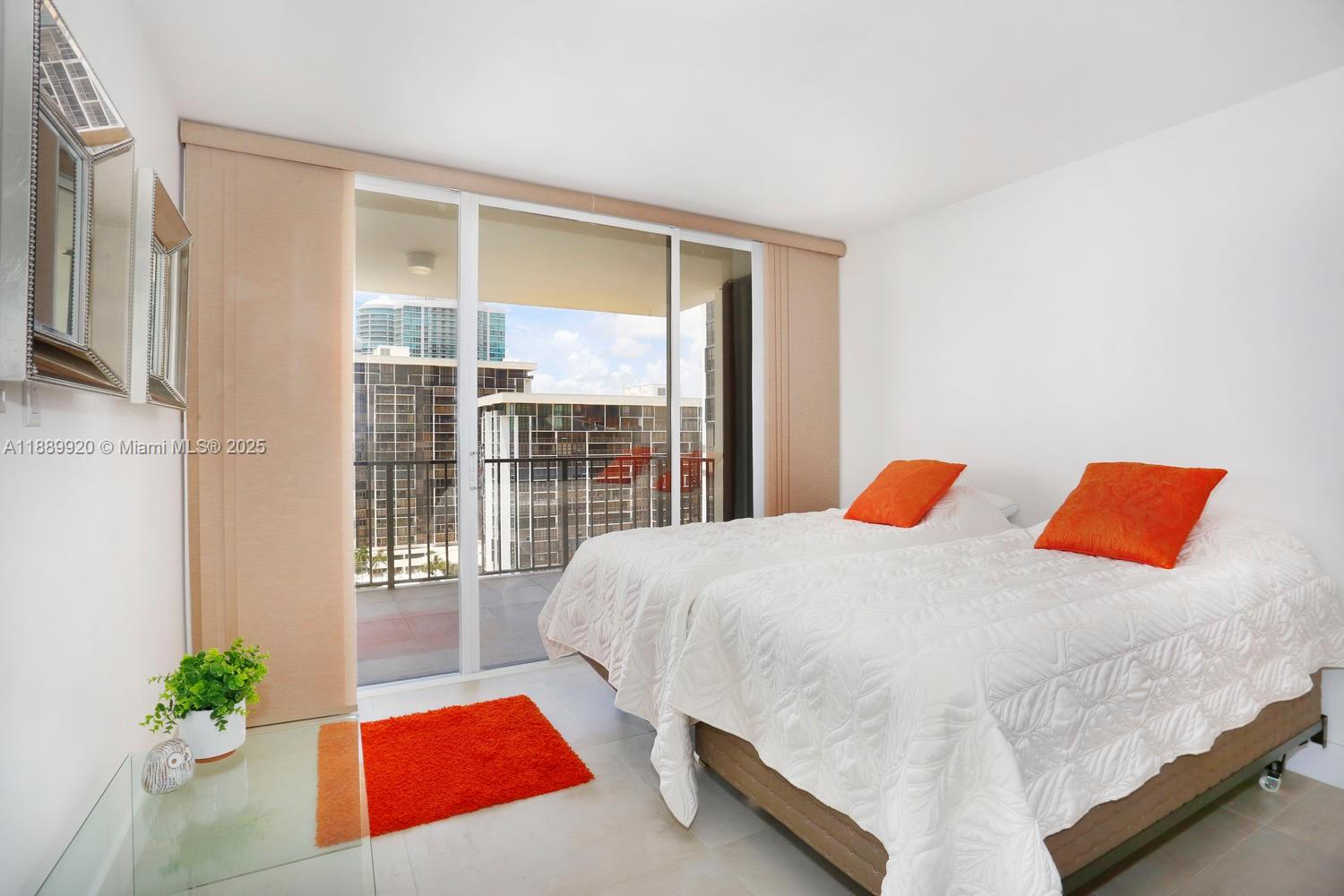 BRICKELL PLACE CONDO - Residential Lease