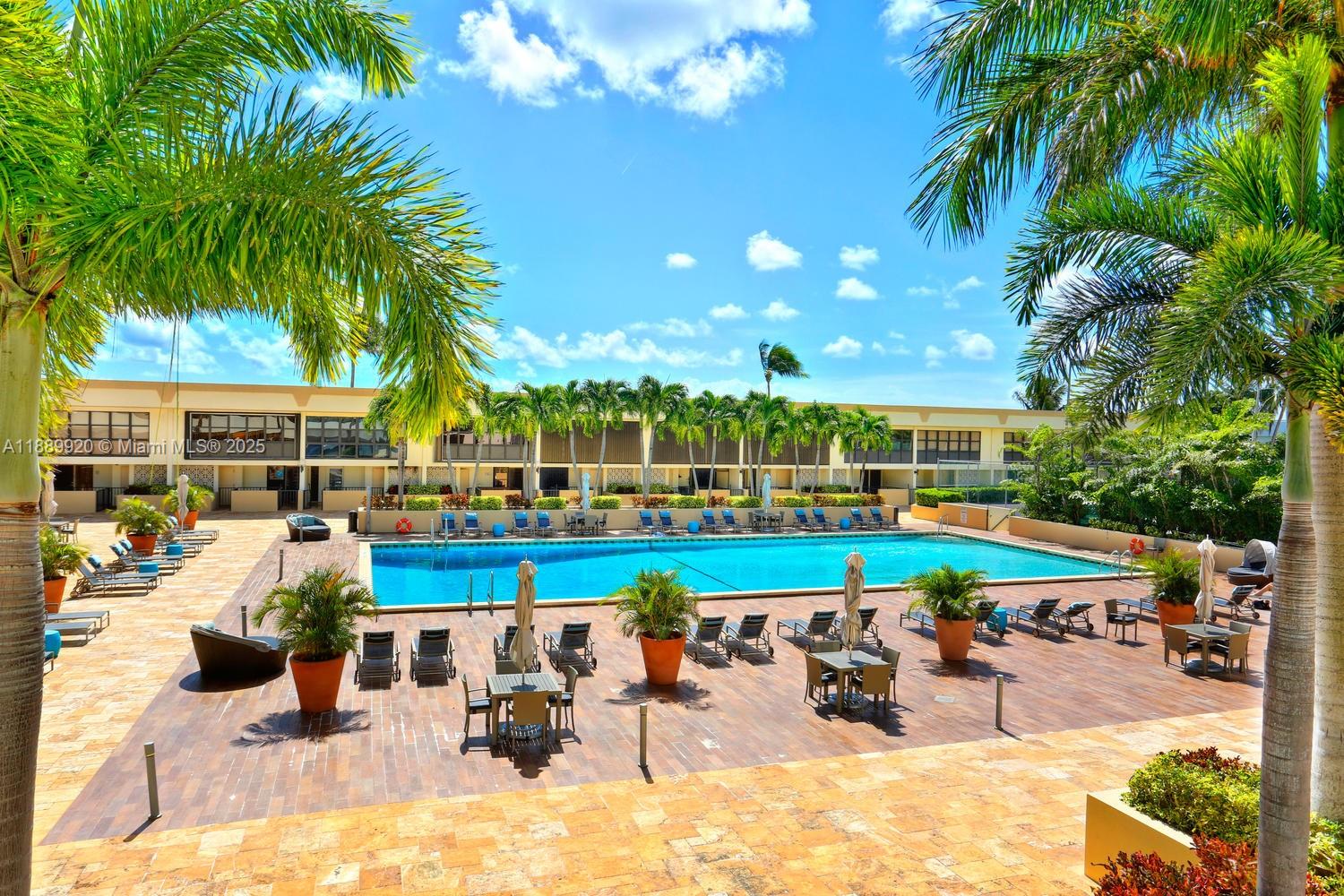 BRICKELL PLACE CONDO - Residential Lease