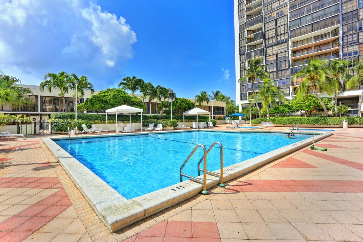 BRICKELL PLACE CONDO - Residential Lease