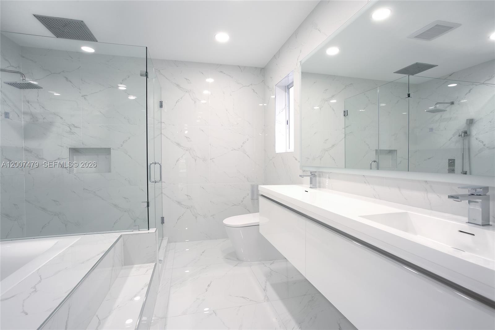COUNTRY CLUB OF MIAMI EST - Residential