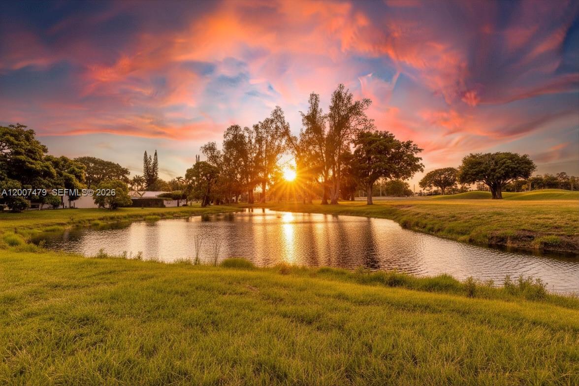 COUNTRY CLUB OF MIAMI EST - Residential