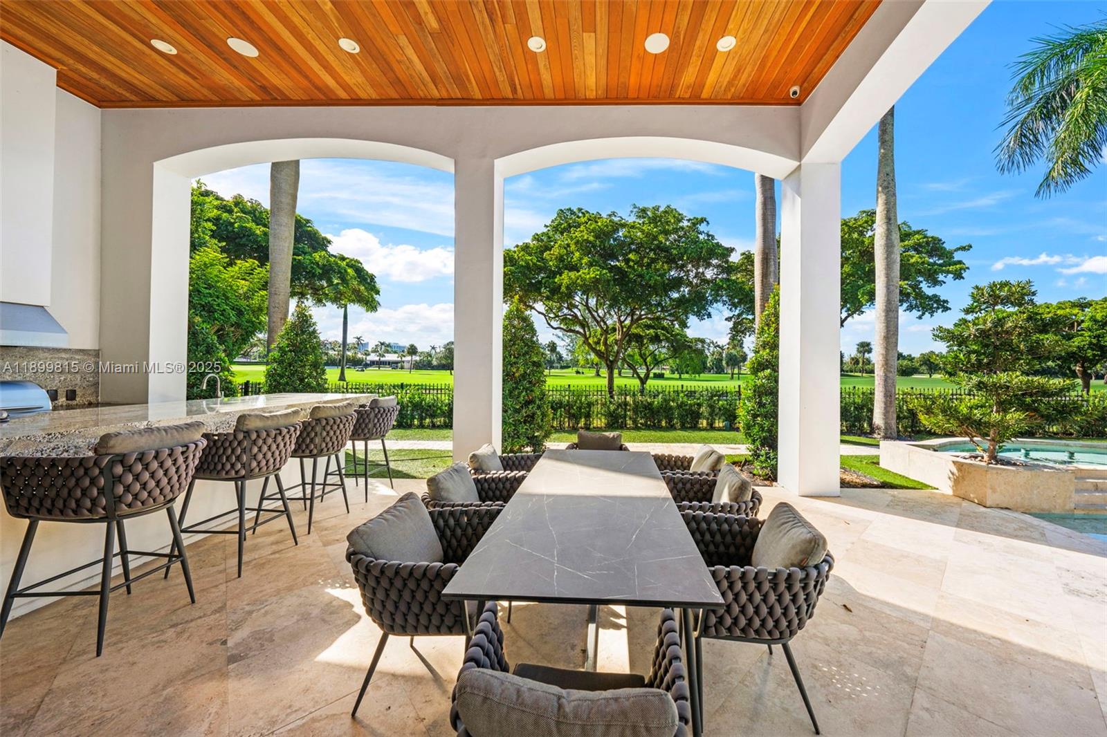 CORAL RIDGE COUNTRY CLUB - Residential