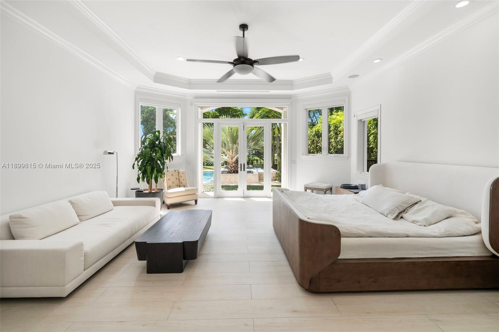 CORAL RIDGE COUNTRY CLUB - Residential