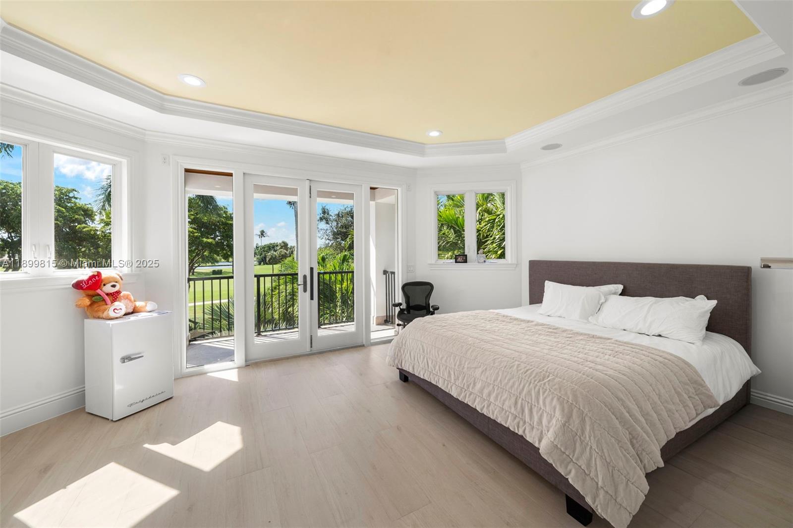 CORAL RIDGE COUNTRY CLUB - Residential