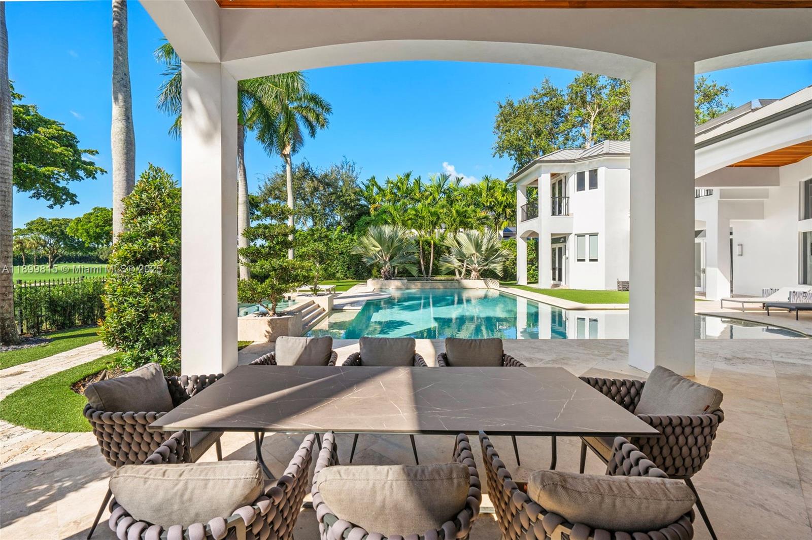 CORAL RIDGE COUNTRY CLUB - Residential