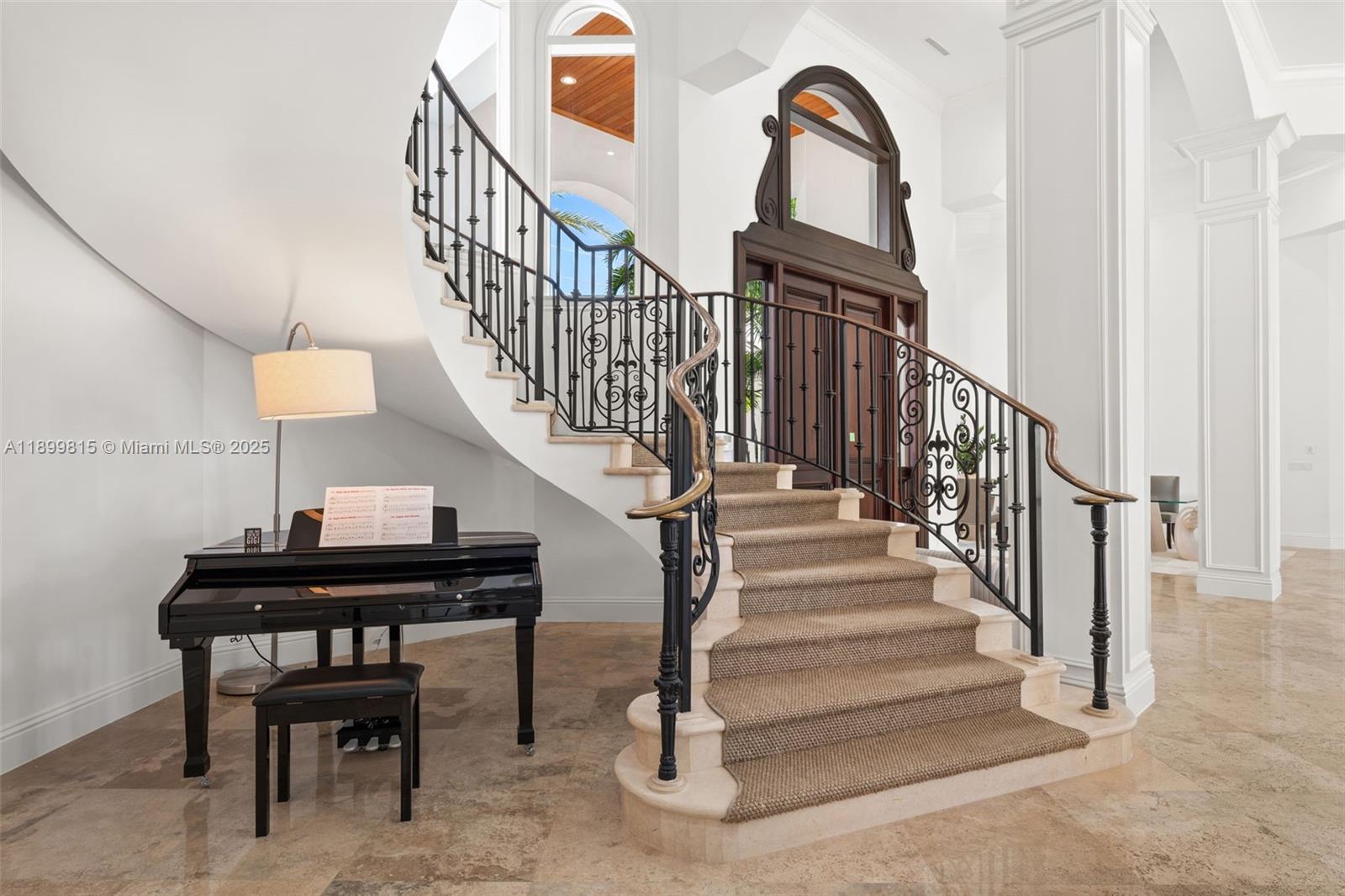 CORAL RIDGE COUNTRY CLUB - Residential