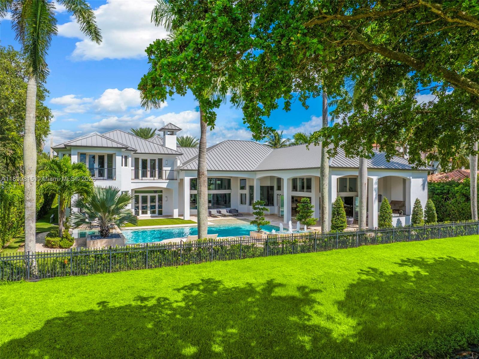CORAL RIDGE COUNTRY CLUB - Residential