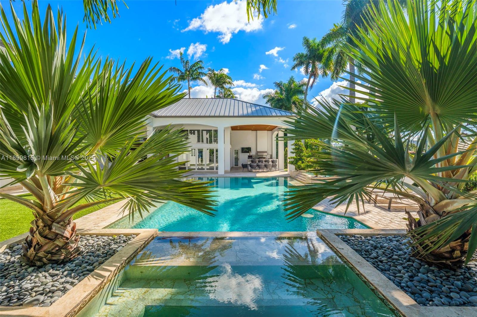 CORAL RIDGE COUNTRY CLUB - Residential