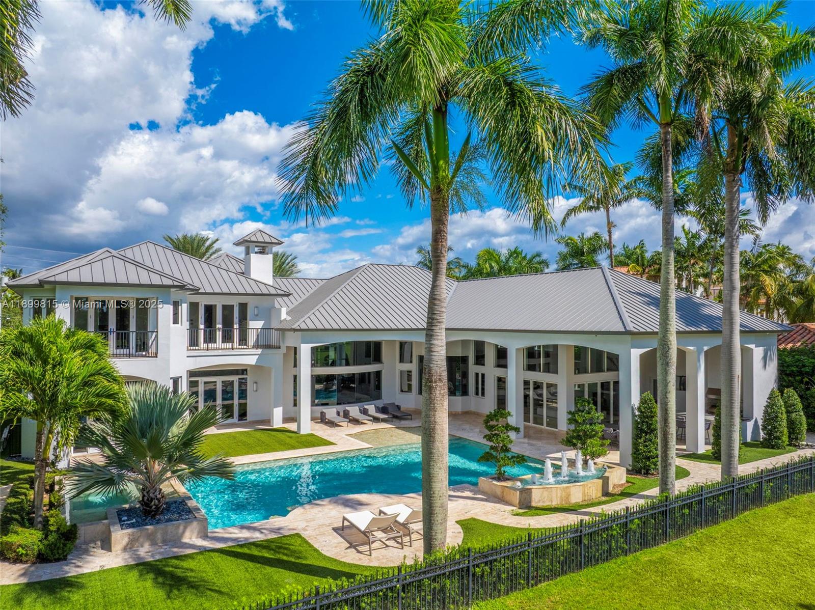 CORAL RIDGE COUNTRY CLUB - Residential