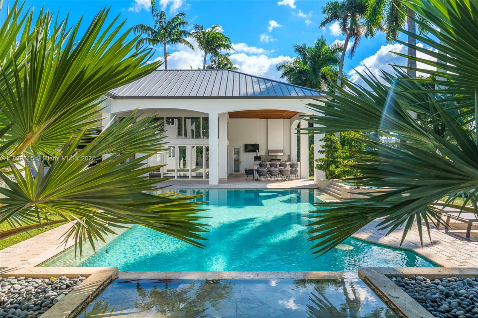 CORAL RIDGE COUNTRY CLUB - Residential