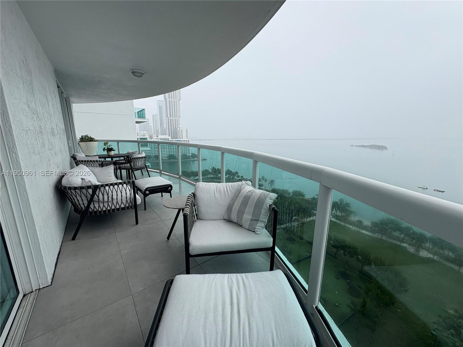 1800 CLUB CONDO - Residential
