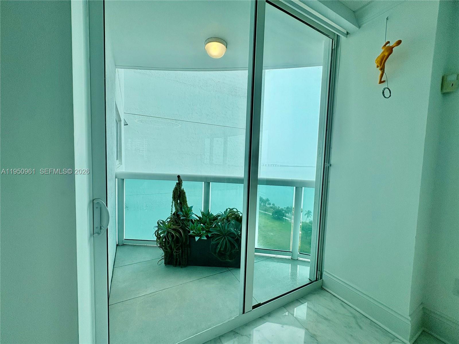 1800 CLUB CONDO - Residential