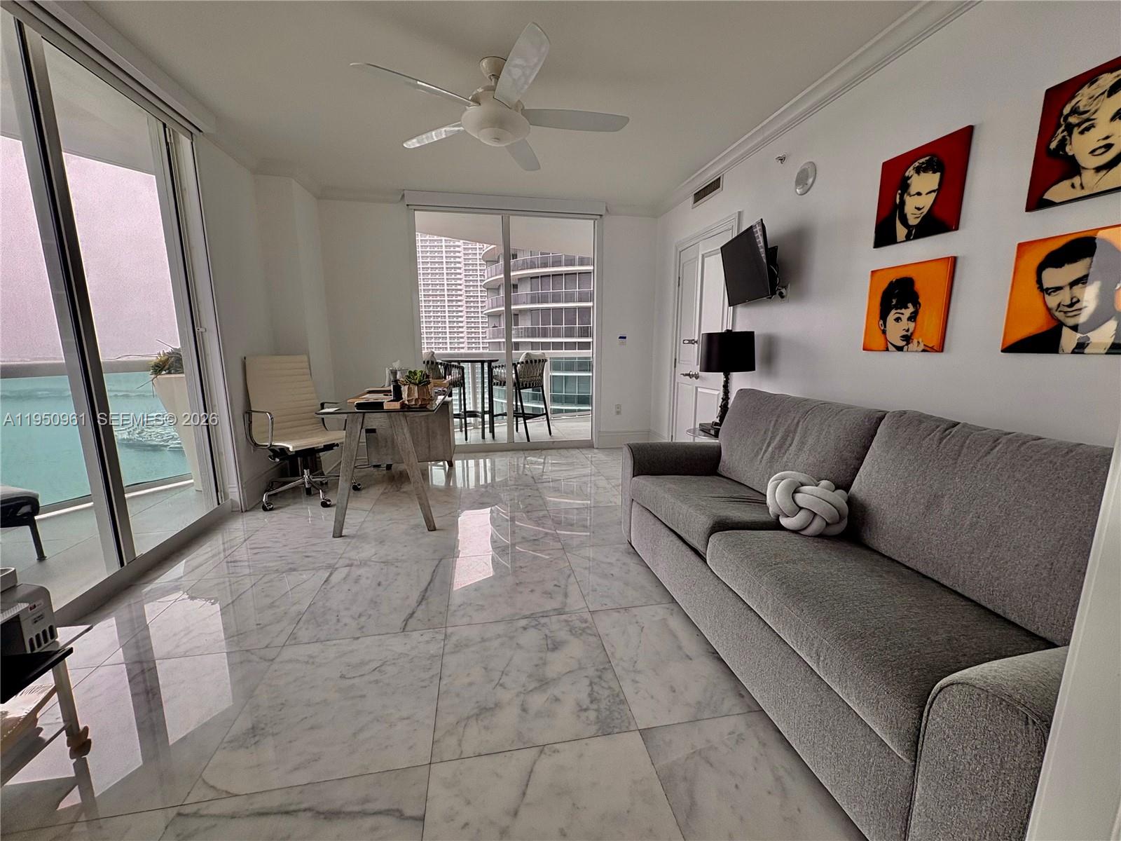 1800 CLUB CONDO - Residential
