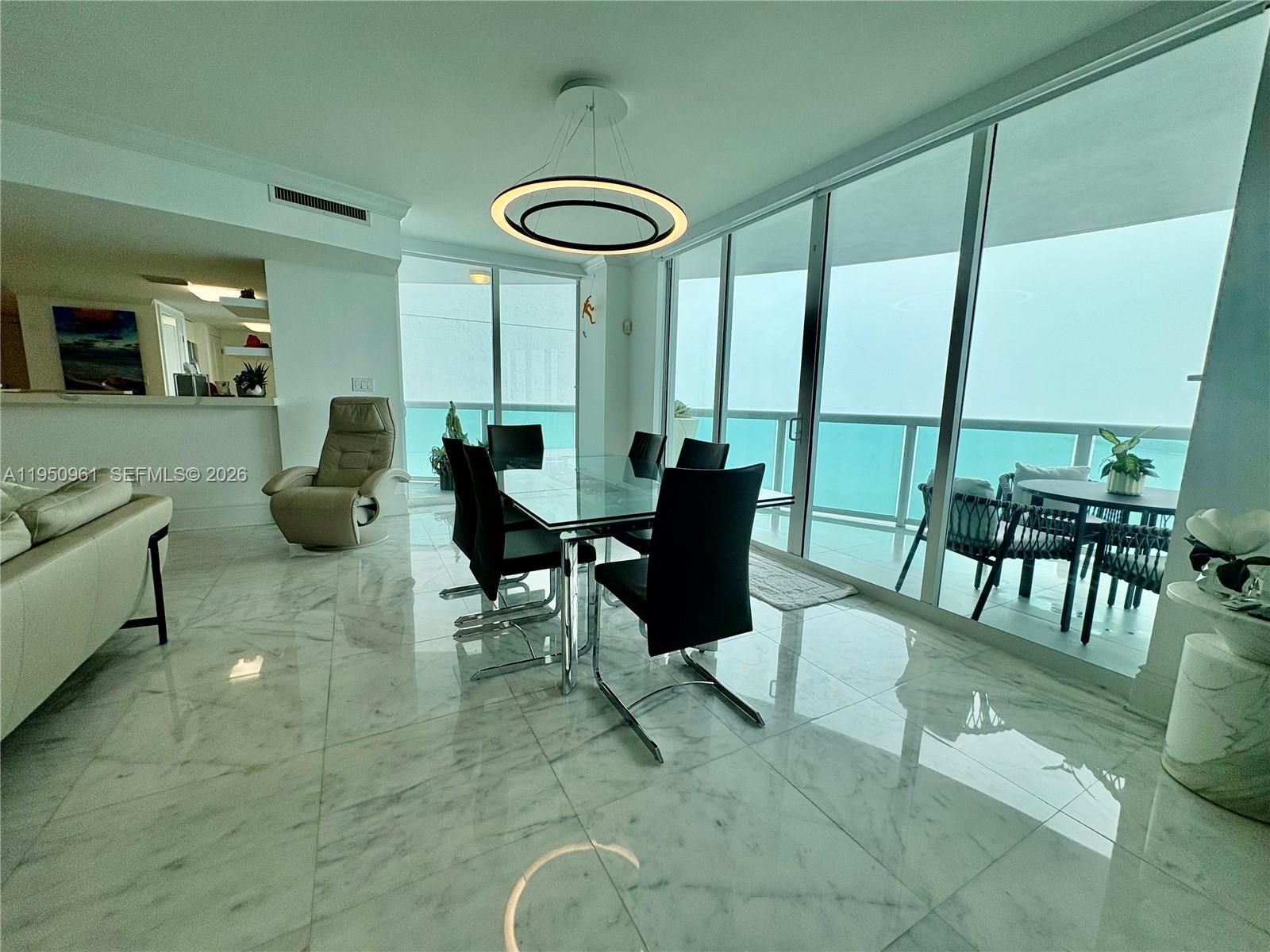 1800 CLUB CONDO - Residential