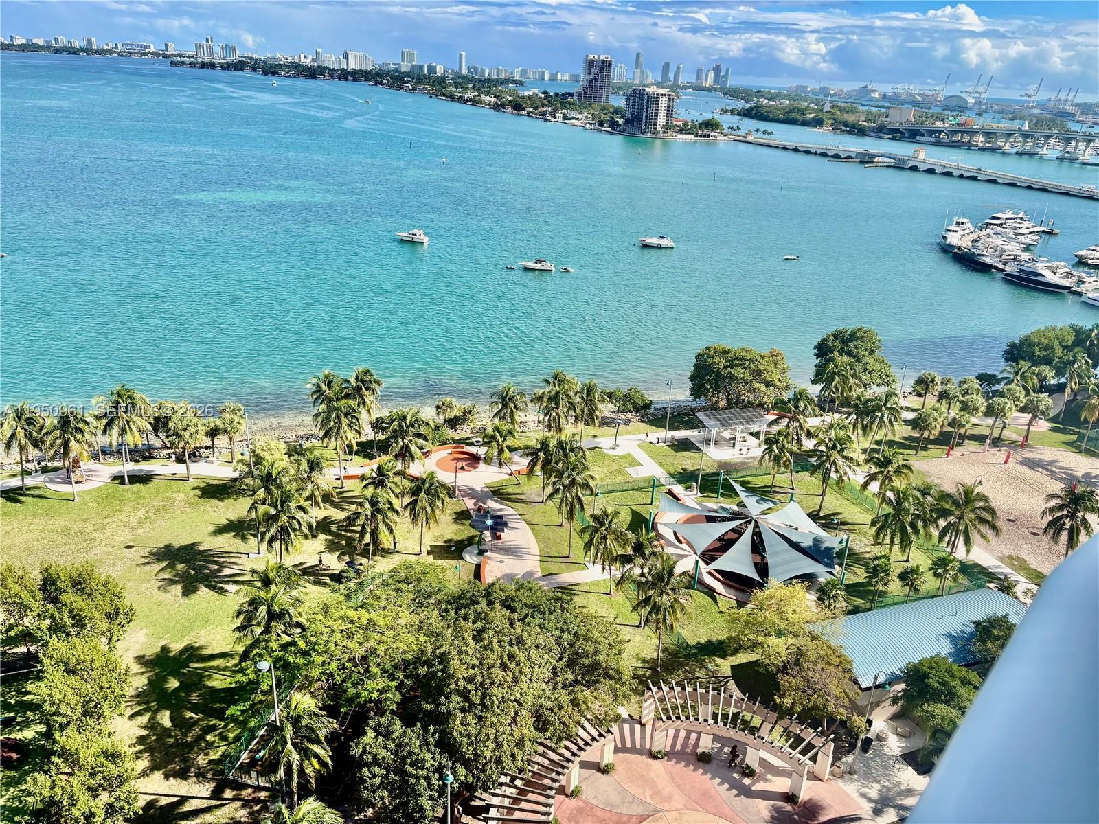 1800 CLUB CONDO - Residential