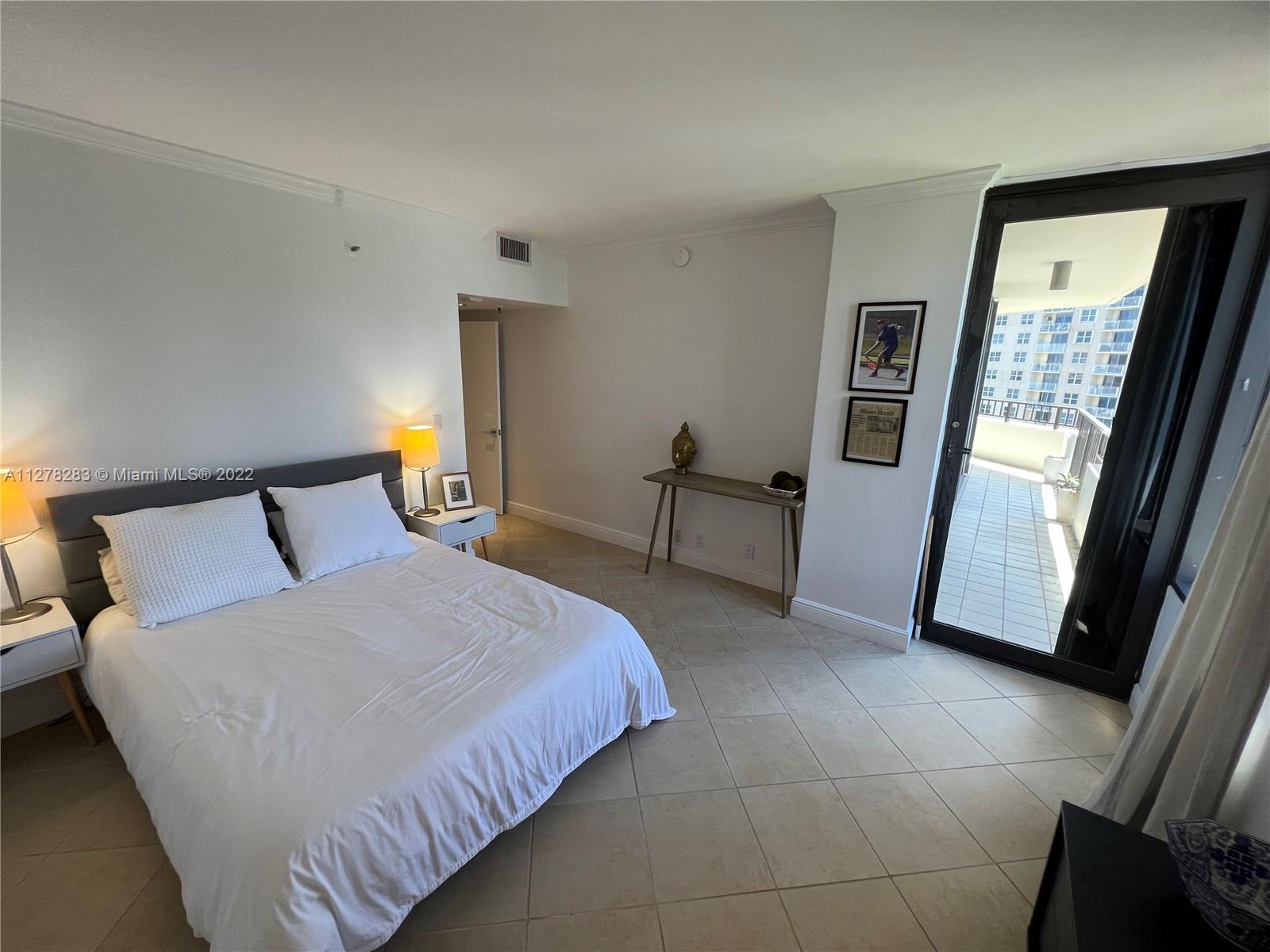 BRICKELL KEY ONE CONDO - Residential Lease