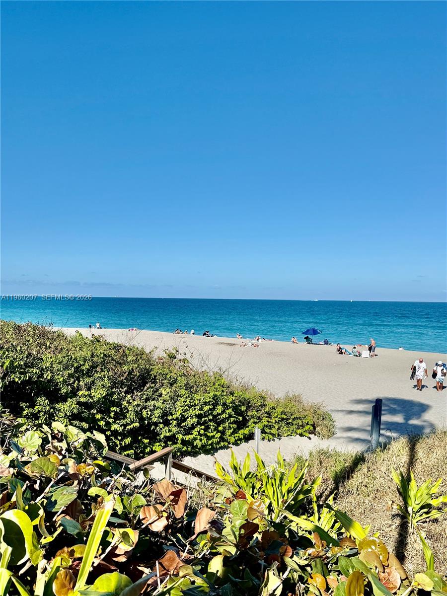 JUNO BAY COLONY CONDO - Residential