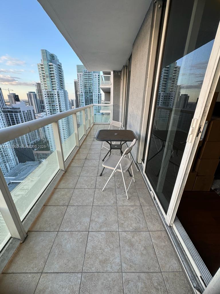 50 BISCAYNE CONDO - Residential