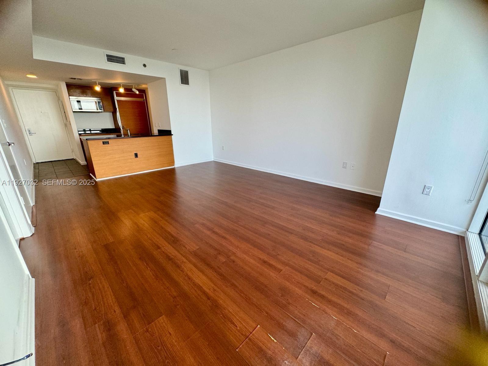 50 BISCAYNE CONDO - Residential