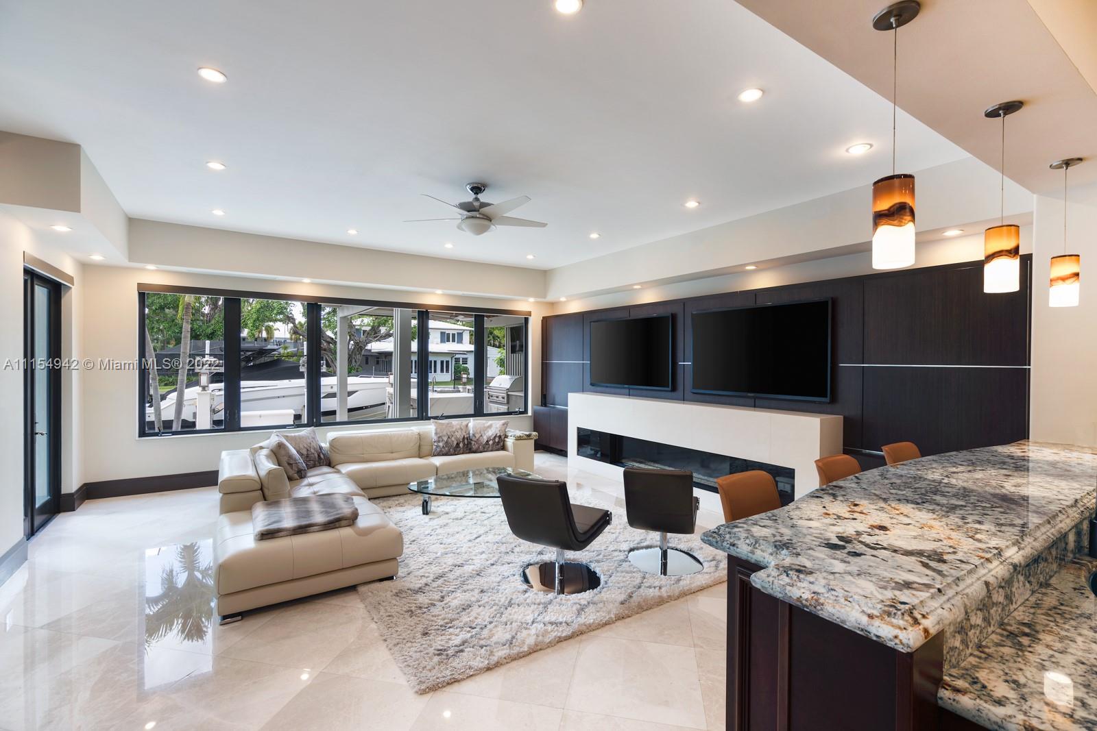 STILWELL ISLES - Residential