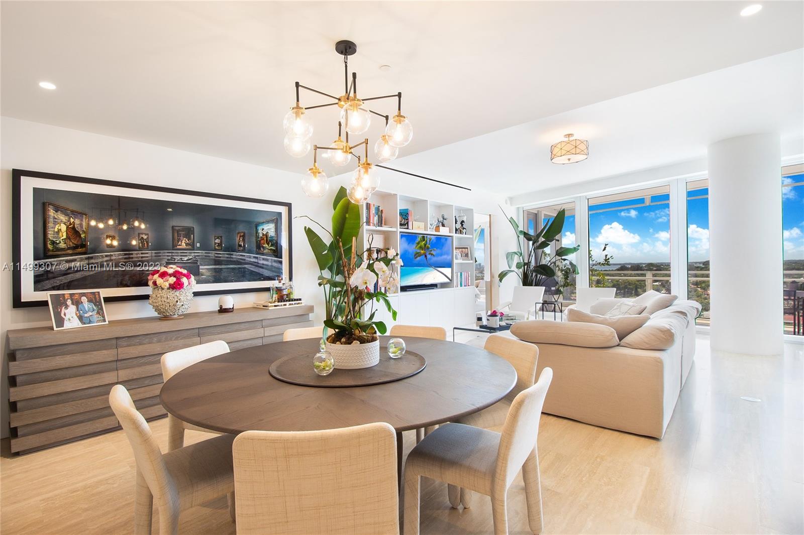 SURF CLUB CONDO - Residential