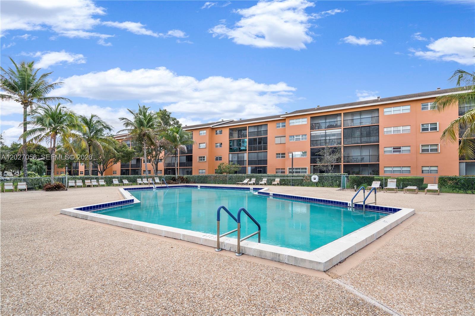 IVANHOE EAST AT CENTURY V - Residential Lease