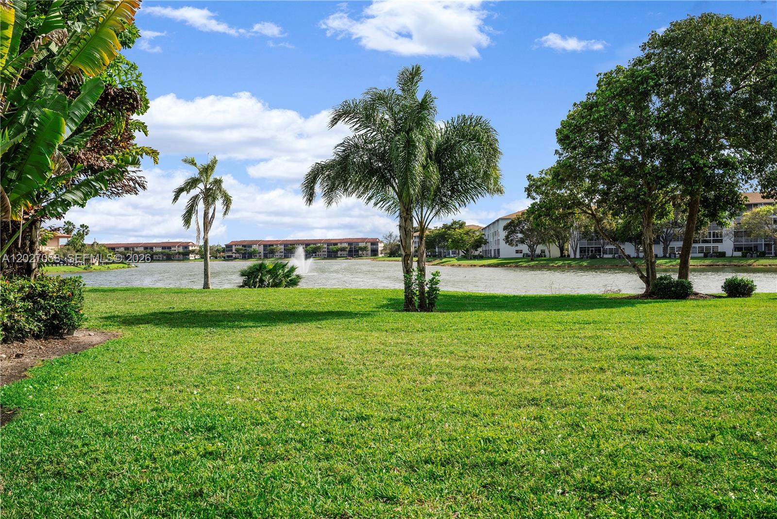 IVANHOE EAST AT CENTURY V - Residential Lease