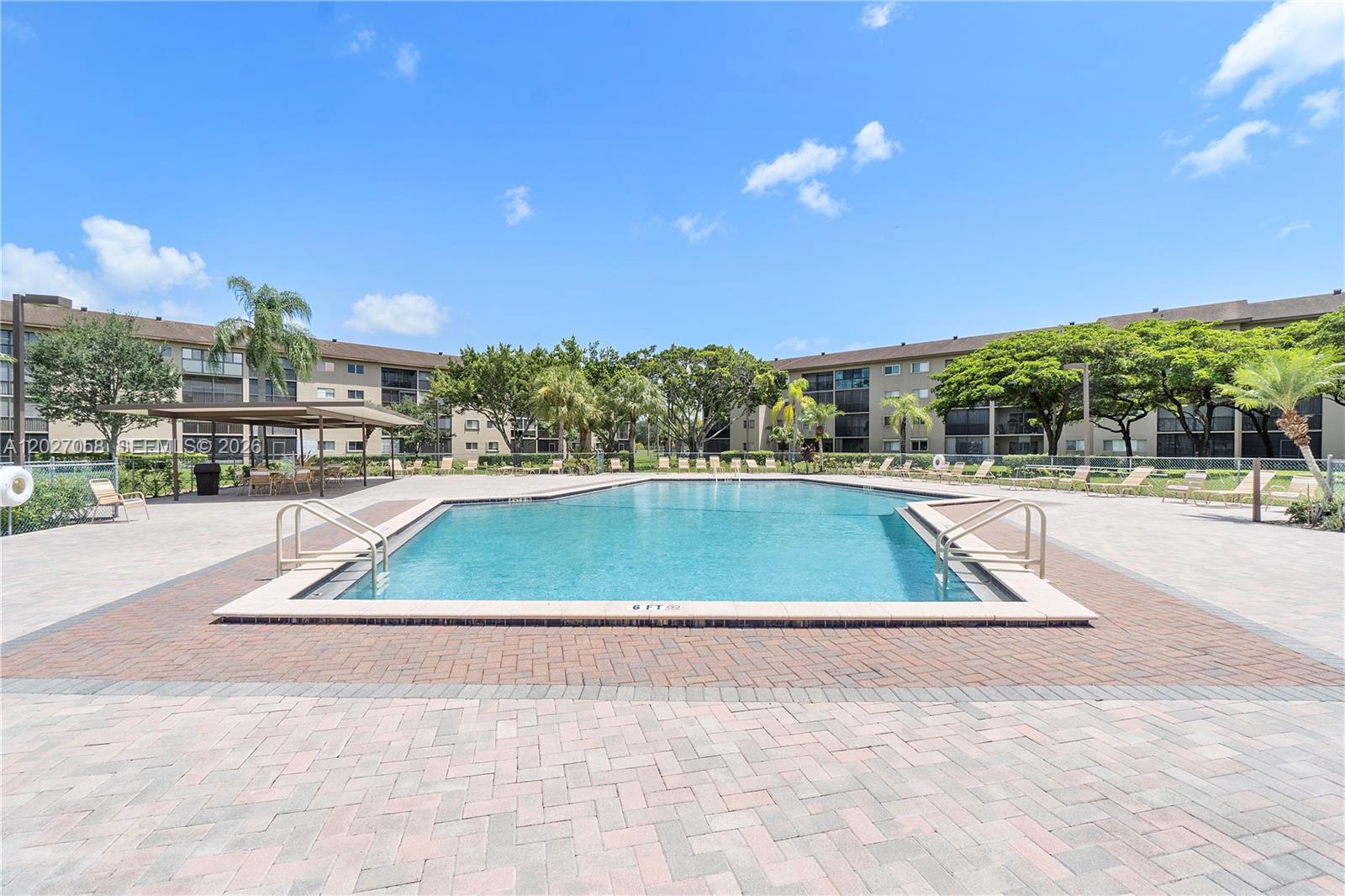 IVANHOE EAST AT CENTURY V - Residential Lease