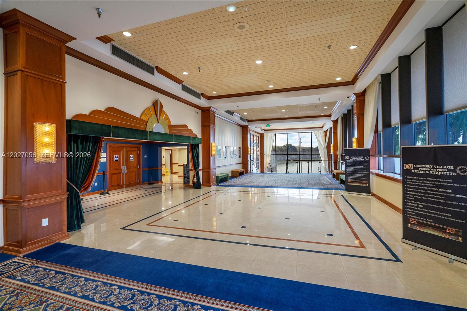 IVANHOE EAST AT CENTURY V - Residential Lease