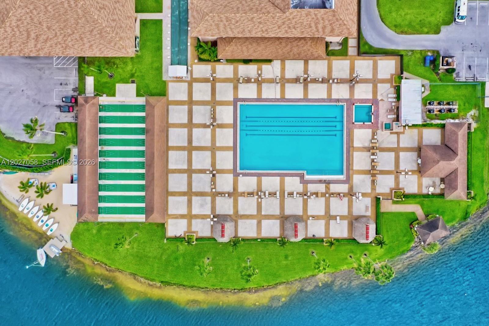 IVANHOE EAST AT CENTURY V - Residential Lease