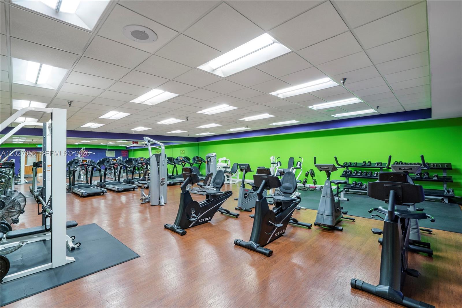 IVANHOE EAST AT CENTURY V - Residential Lease