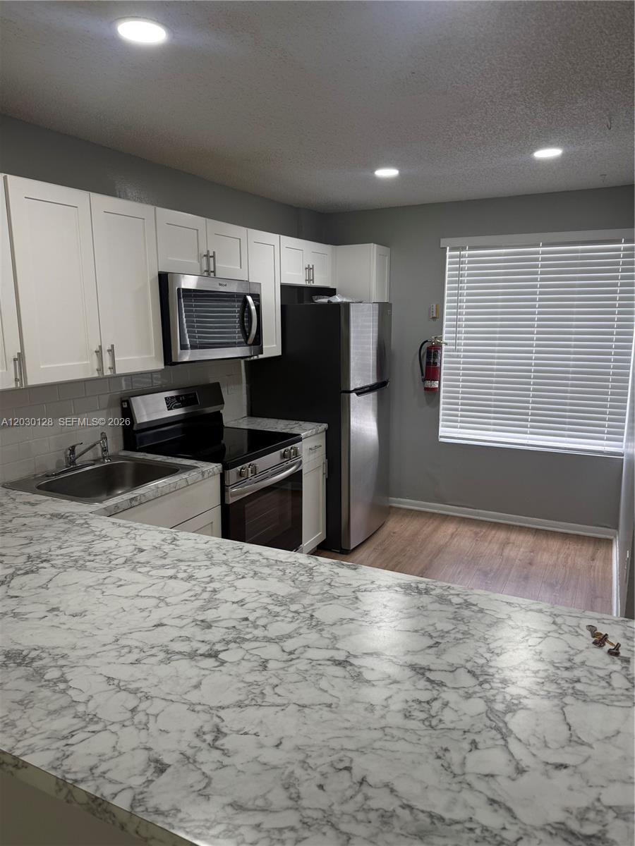 VERANO AT MIRAMAR CONDO - Residential Lease