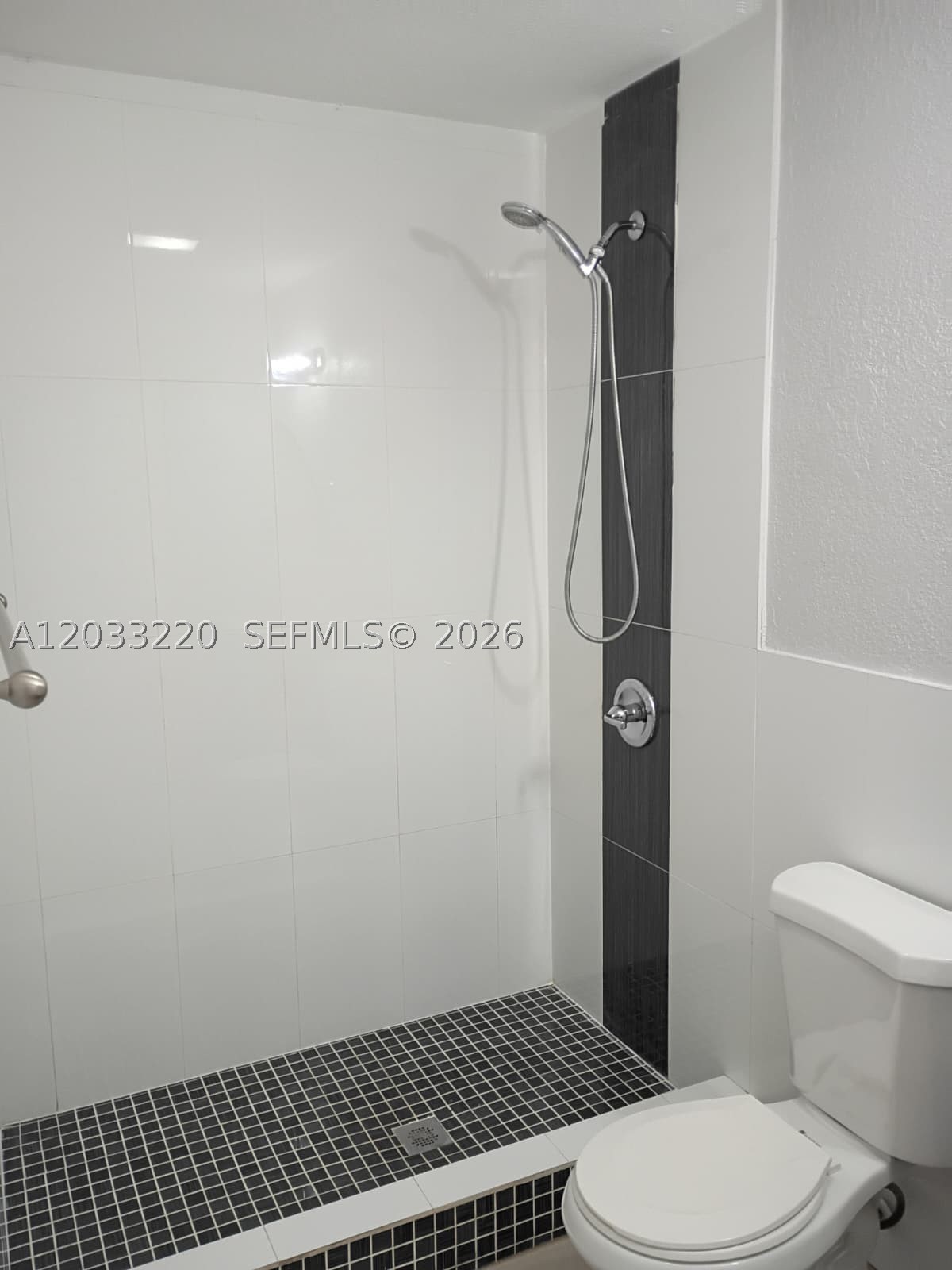 BOWLING GREEN - Residential Lease