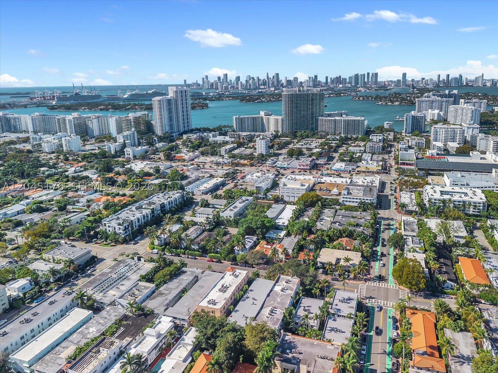 LINCOLN VIEW CONDO - Residential Lease