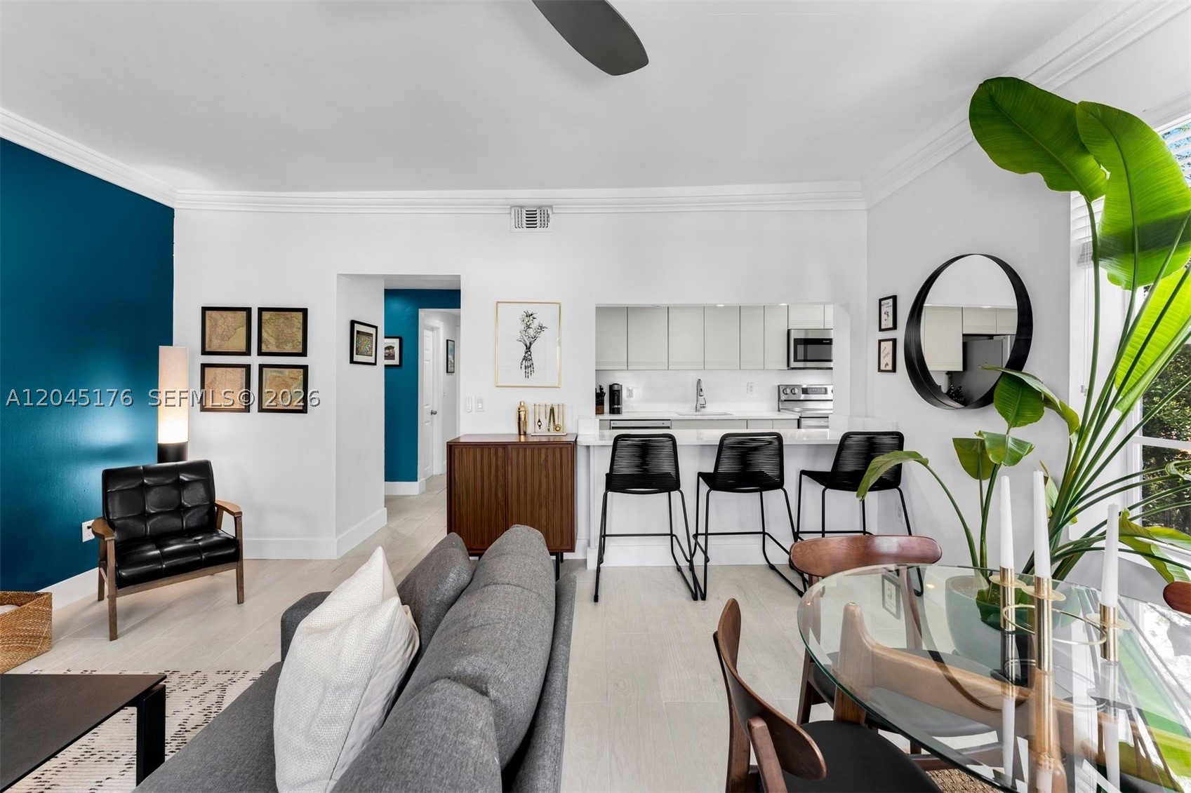 LINCOLN VIEW CONDO - Residential Lease