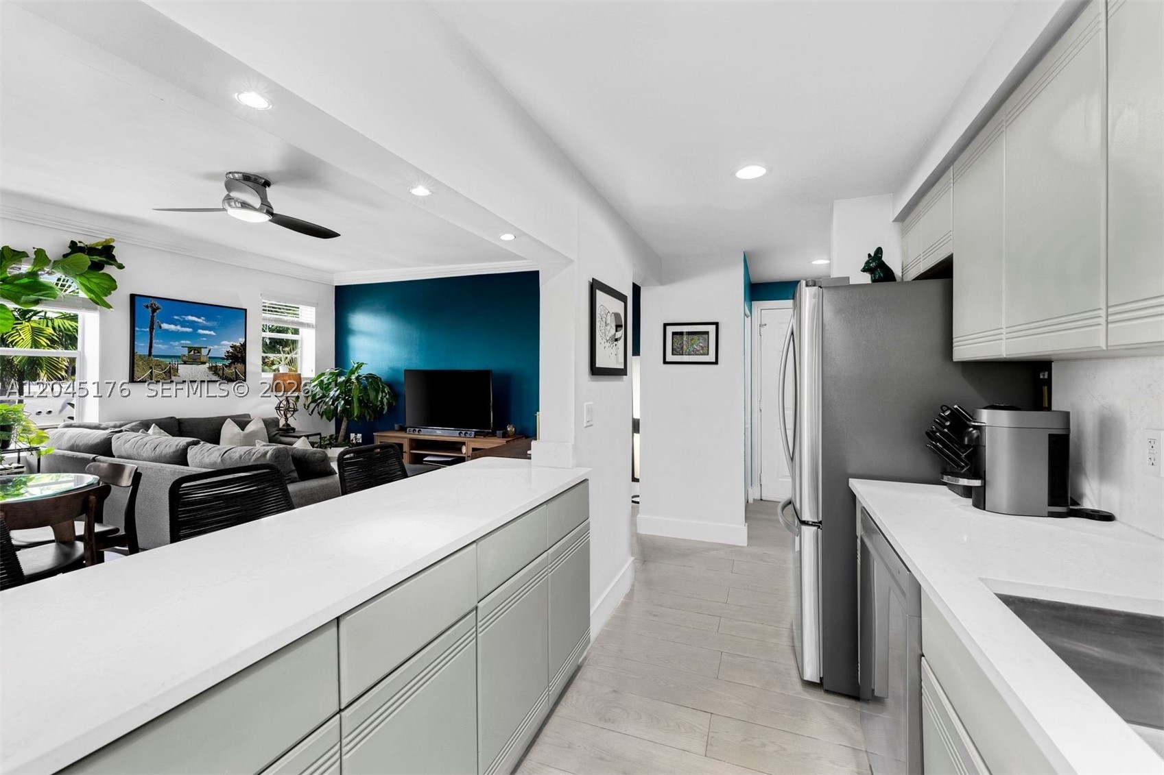 LINCOLN VIEW CONDO - Residential Lease