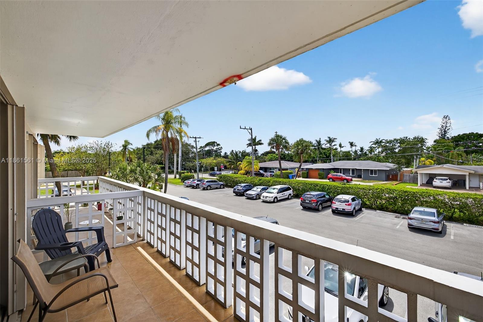 CORAL LAKE TOWER CONDO - Residential Lease