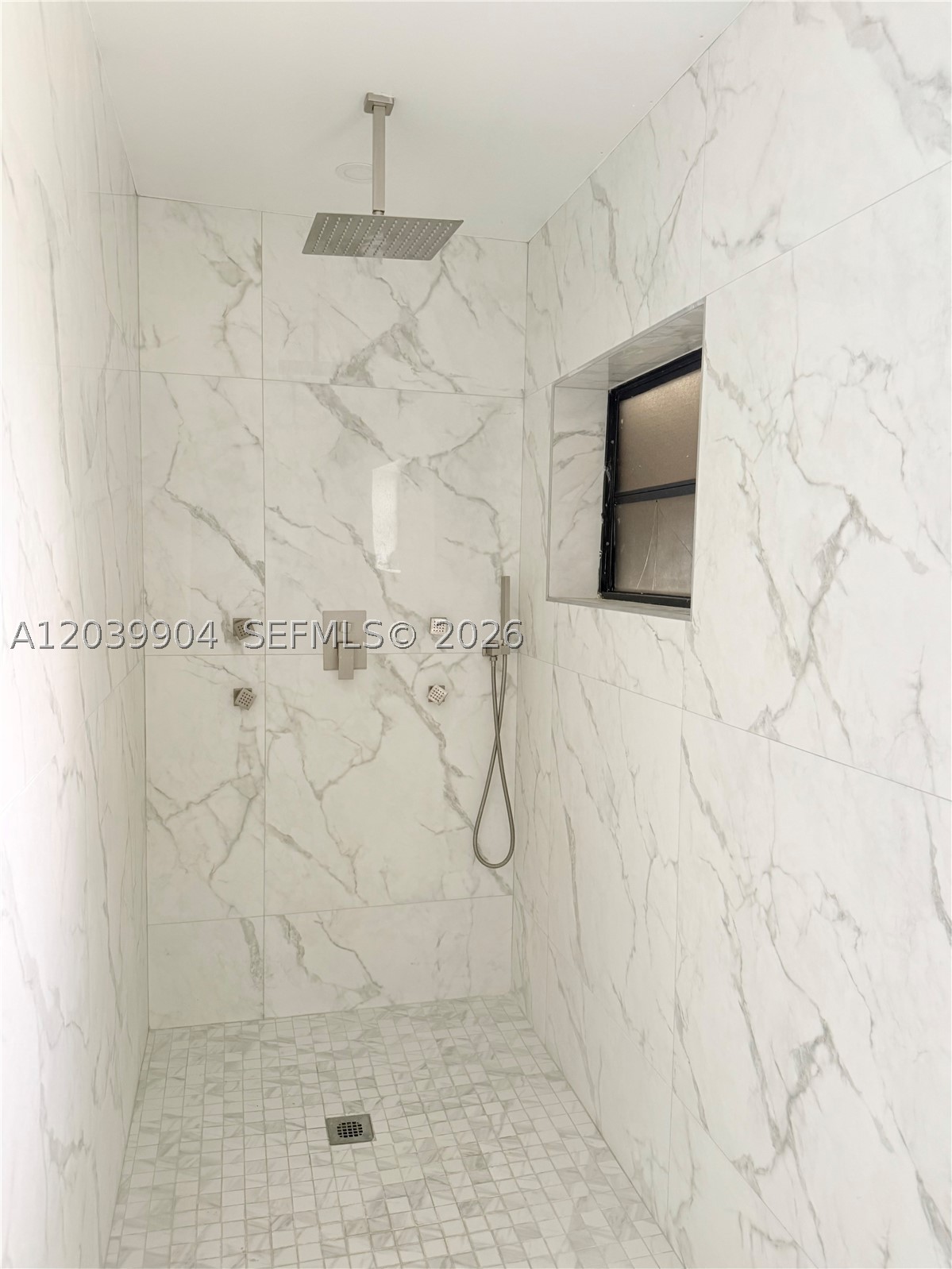 BEL AIRE SEC 16 - Residential