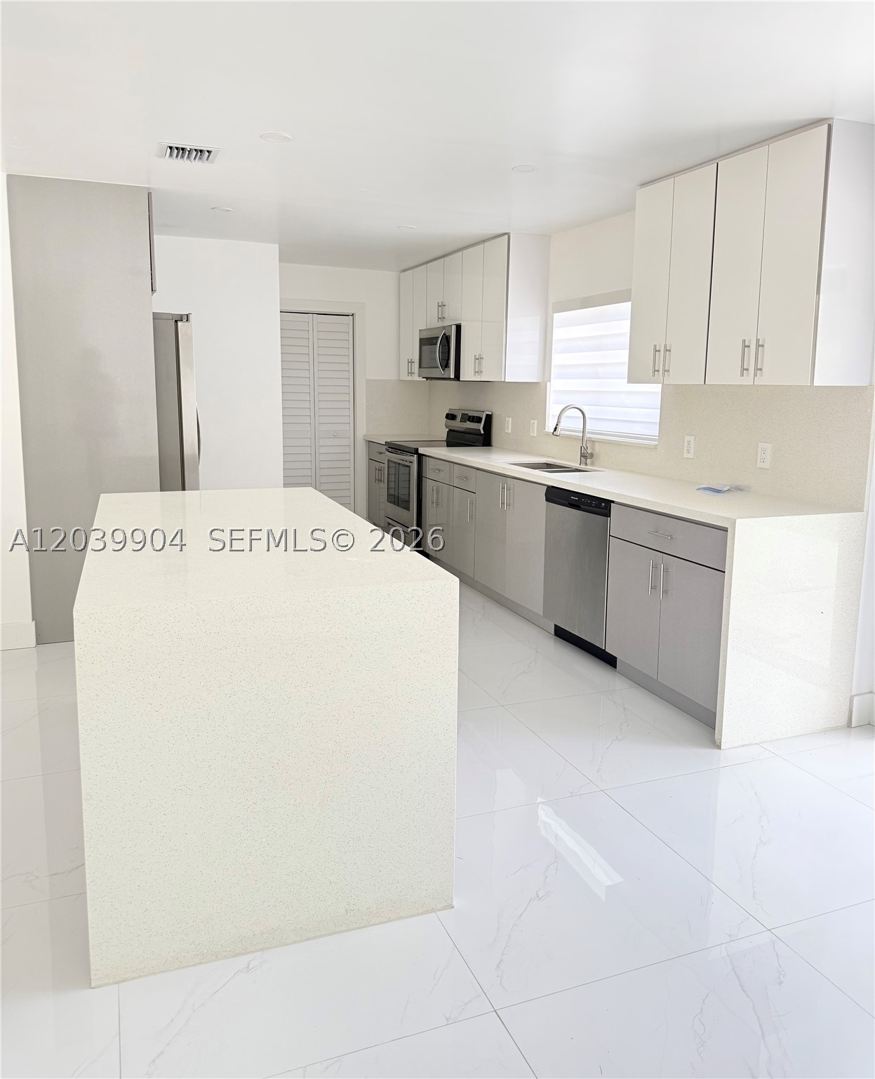 BEL AIRE SEC 16 - Residential