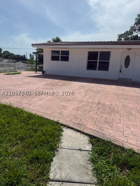 CAROL  CITY   7 52  41 3 R - Residential
