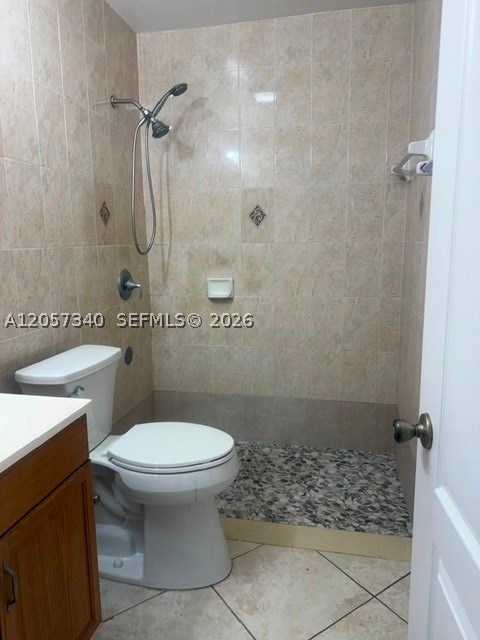CAROL  CITY   7 52  41 3 R - Residential