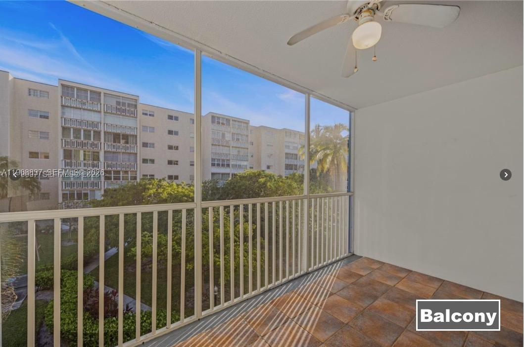 MEADOWBROOK TOWERS CONDO - Residential