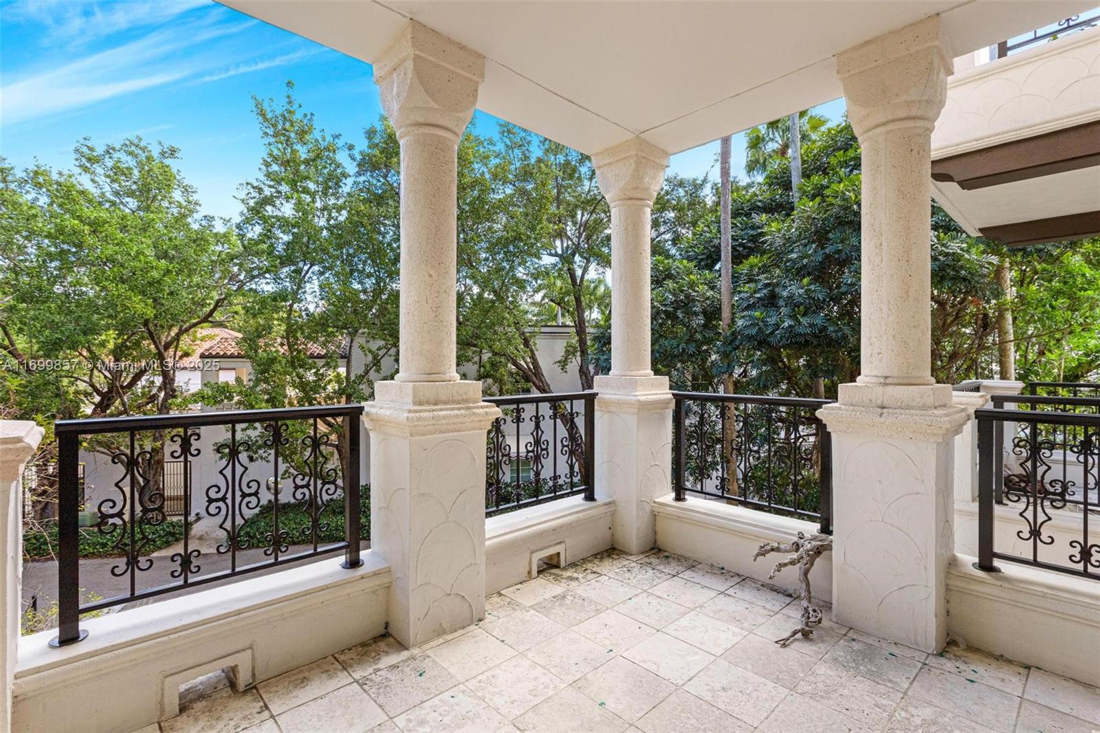 BAYSIDE VILLAGE EAST - Residential