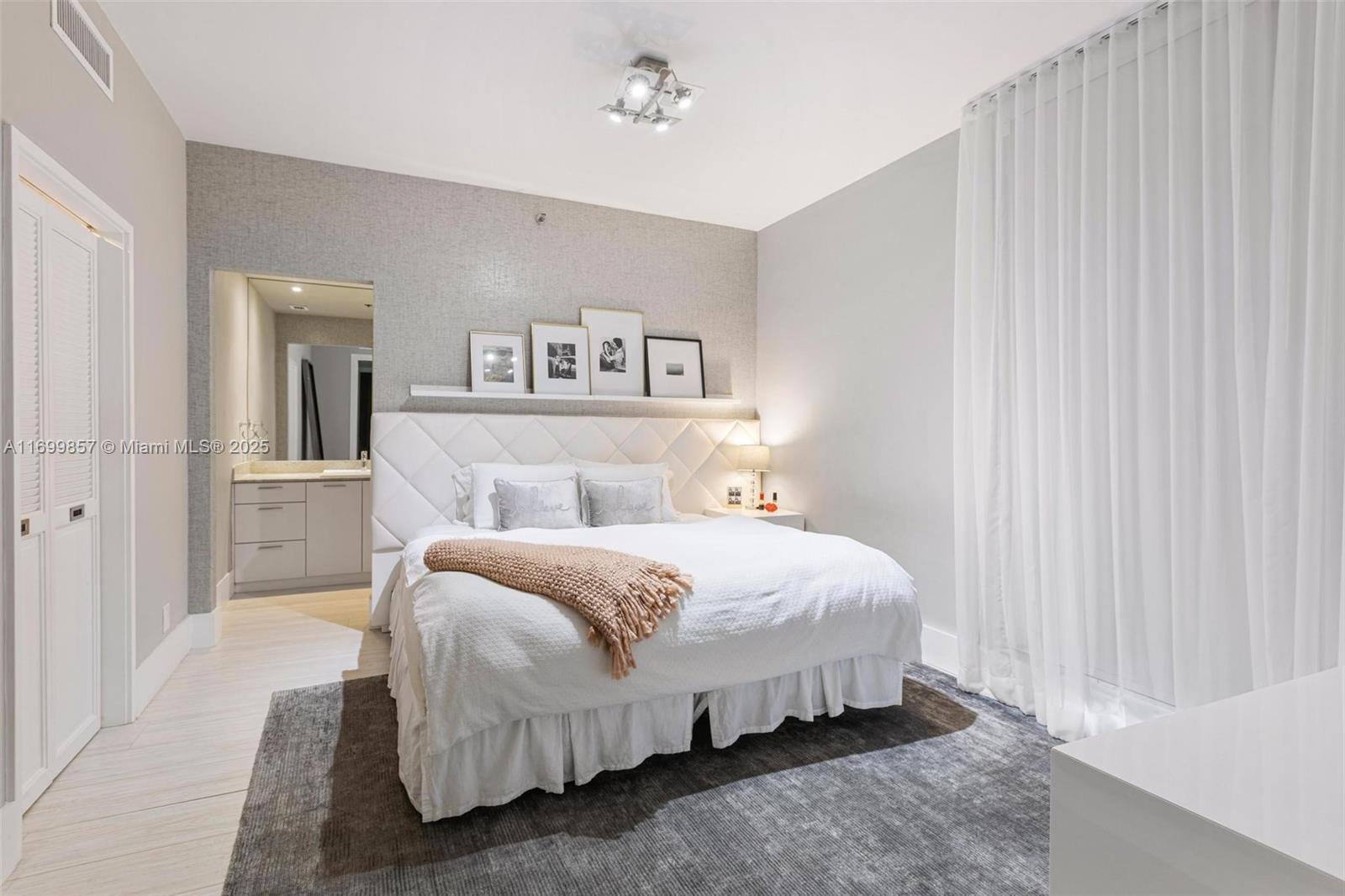 BAYSIDE VILLAGE EAST - Residential