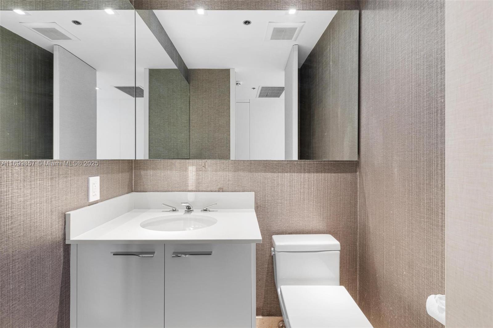 BAYSIDE VILLAGE EAST - Residential