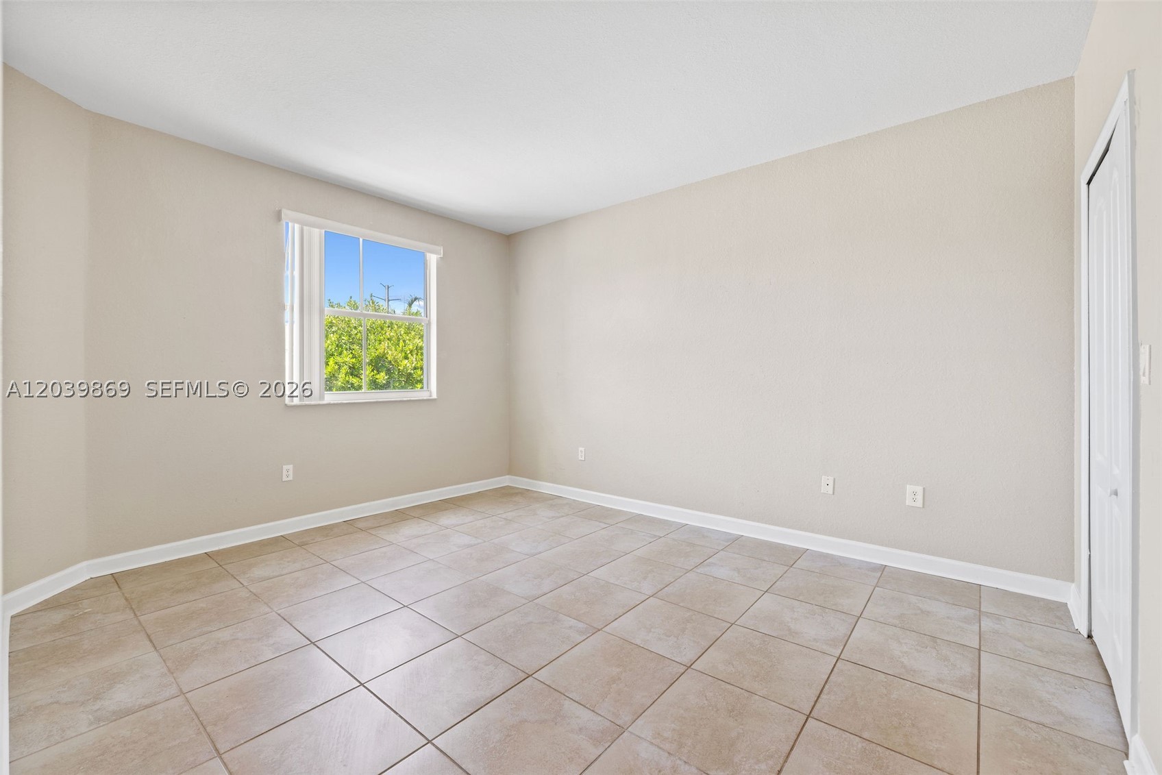 SHOMA CONDO AT KEYSCOVE C - Residential