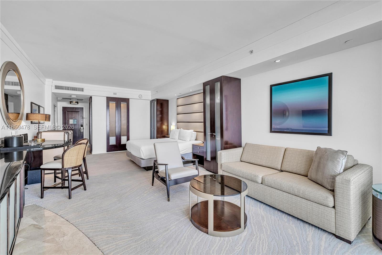 FONTAINEBLEAU III OCEAN C - Residential