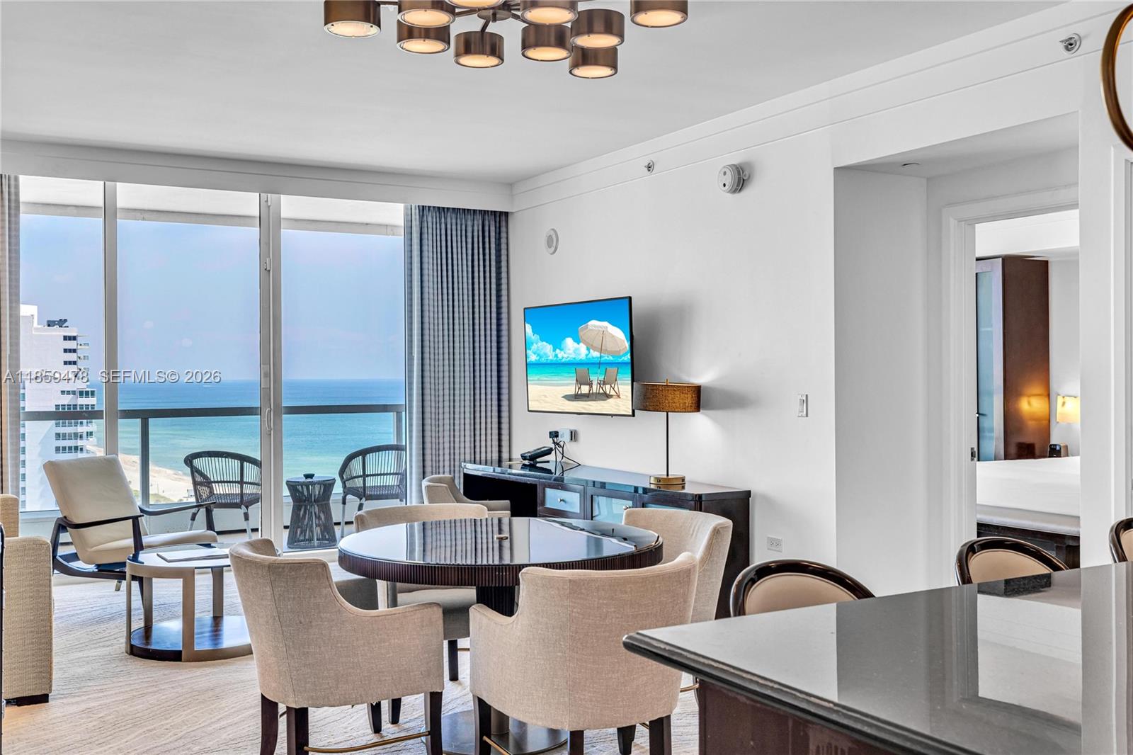 FONTAINEBLEAU III OCEAN C - Residential