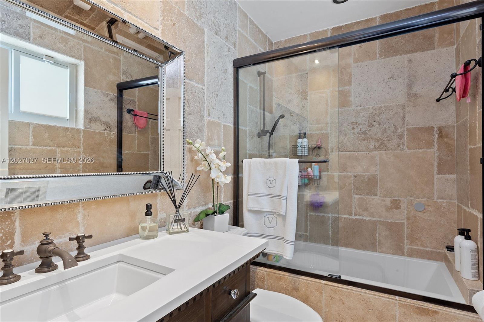 C GAB COUNTRY CLUB SEC 5 - Residential Lease