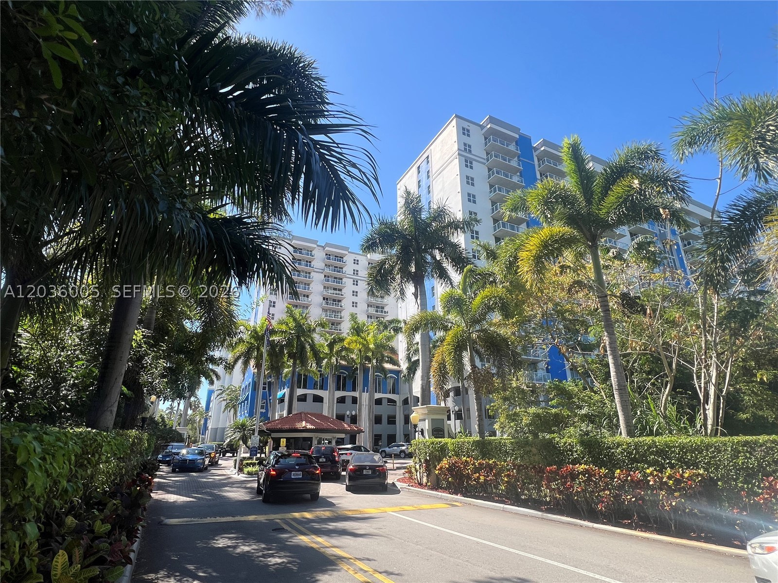 Bright 1BR/1BA with stunning lake, city and airport views in Blue Lagoon Condo. Features laminate flooring throughout, resort-style amenities including pool, fitness center, and more. Prime location with easy access to shopping, dining, and major highways.